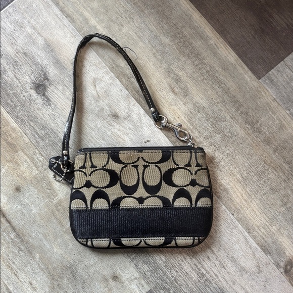 Coach Black Wrislet Jacquard Print Coach Logo - Picture 2 of 5